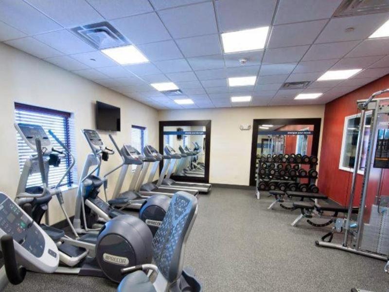 Hampton Inn & Suites Bismarck Northwest Екстер'єр фото